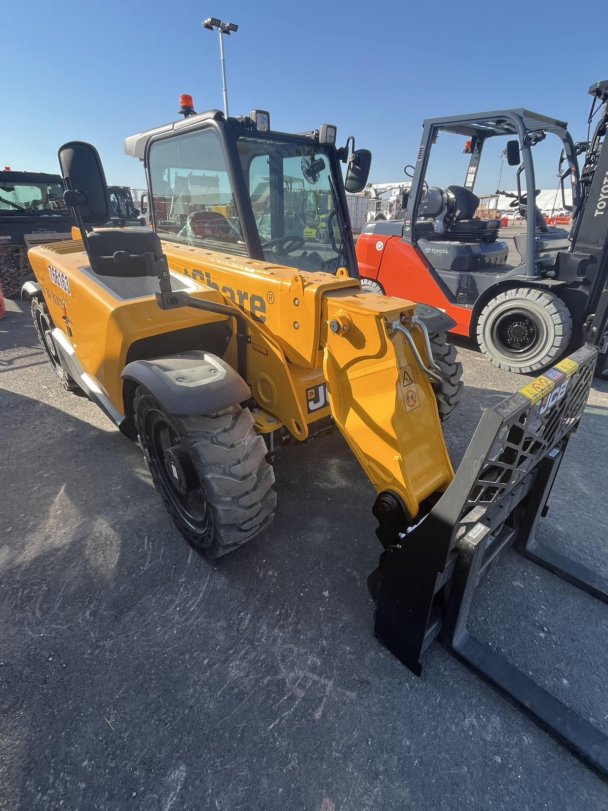 2026 JCB 505-20TC