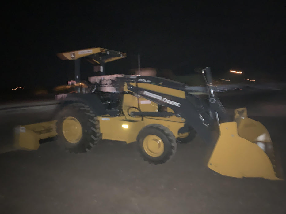 2020 John Deere 210LEP Canopy, 4WD, Second rear hydraulic cylinder, Light Package, Wheel weights