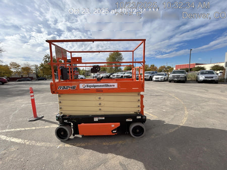 2021 JLG R3246