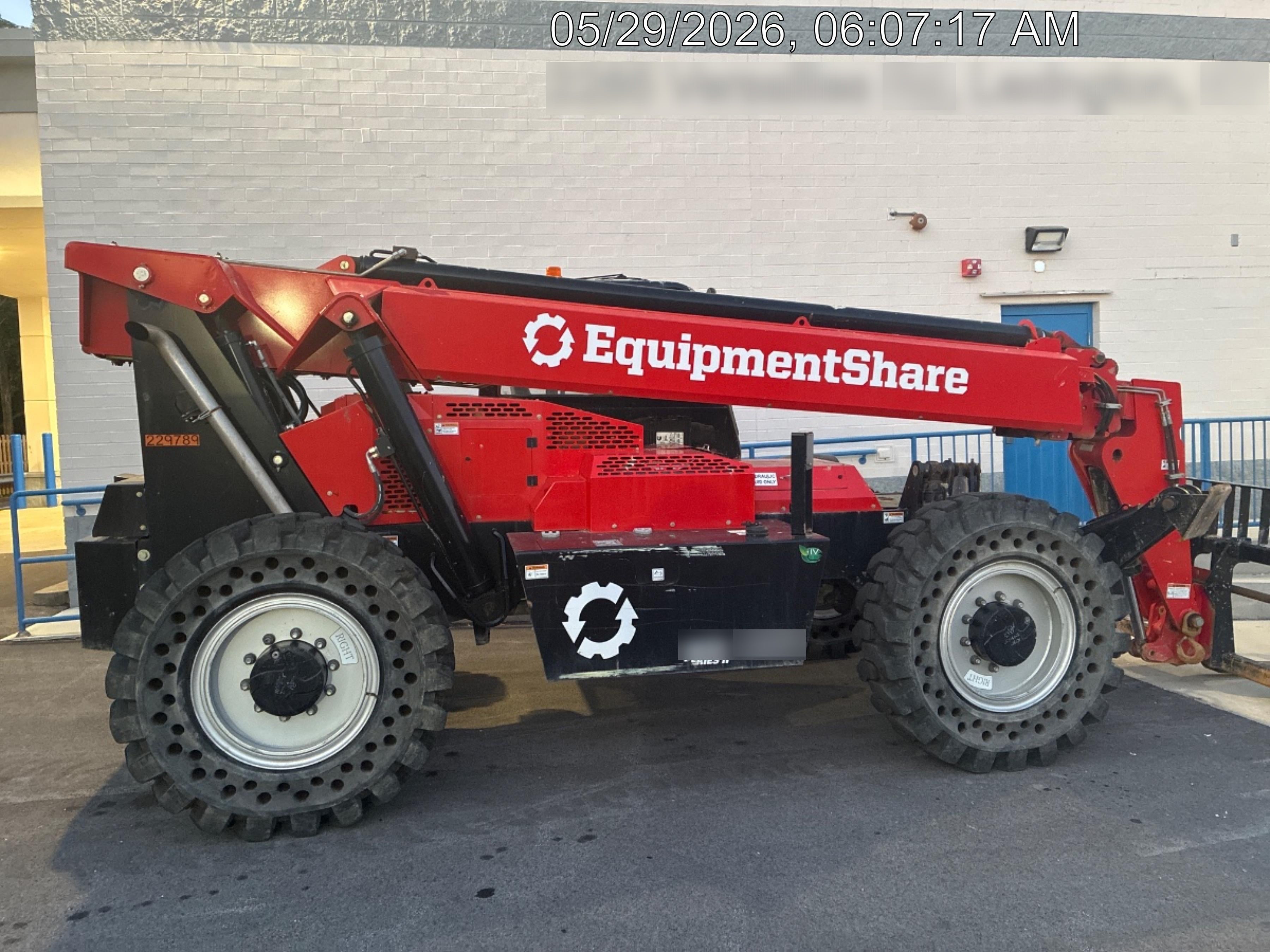 2022 MANITOU MTA10055