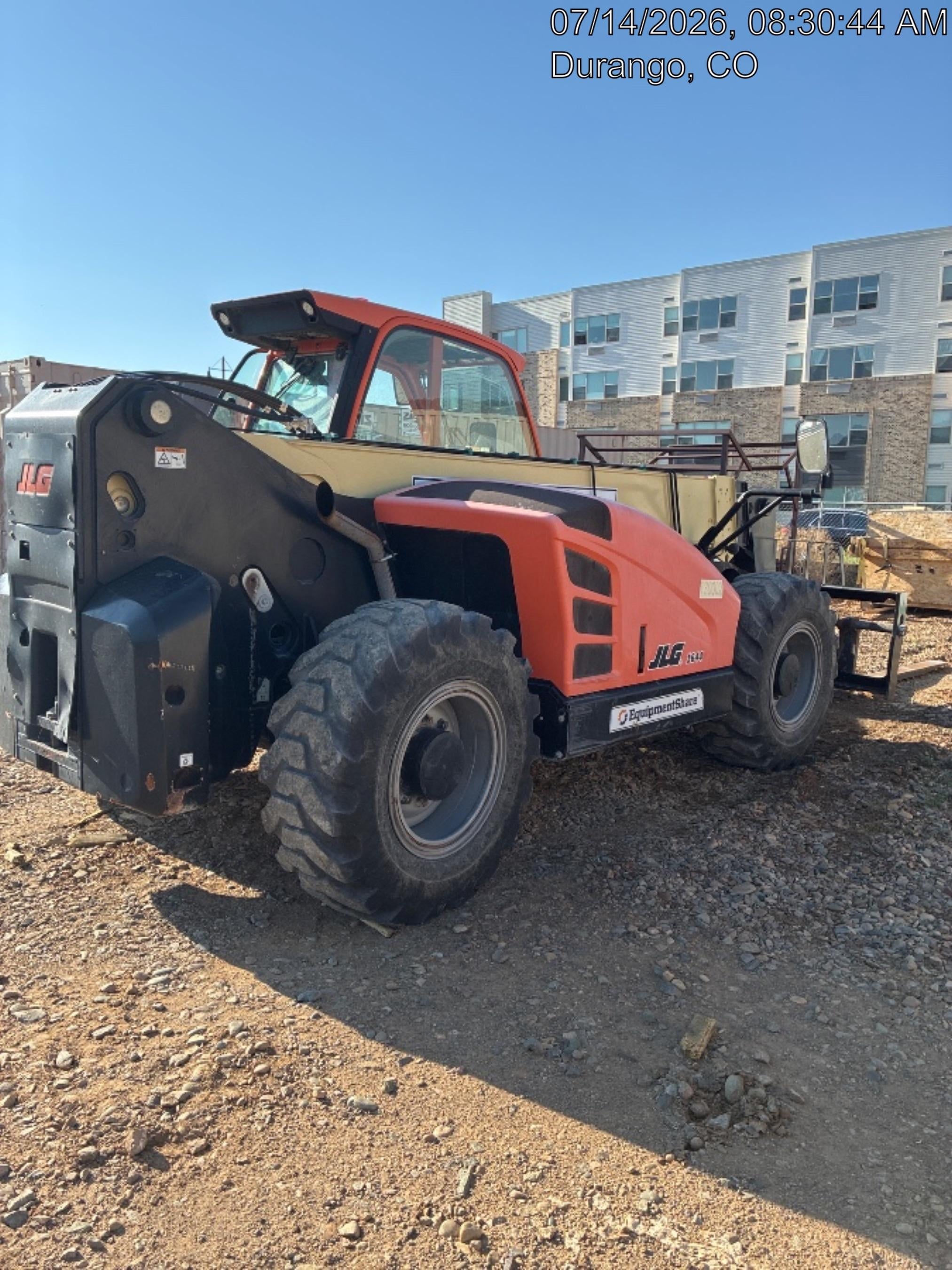 2021 JLG 1644