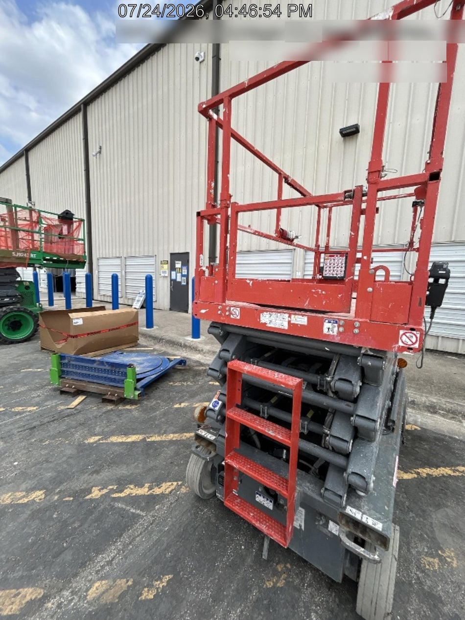 2021 SKYJACK SJ4740