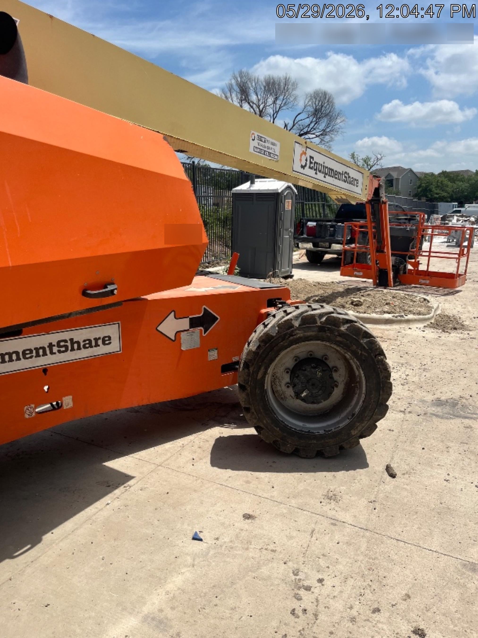 2019 JLG 860SJ