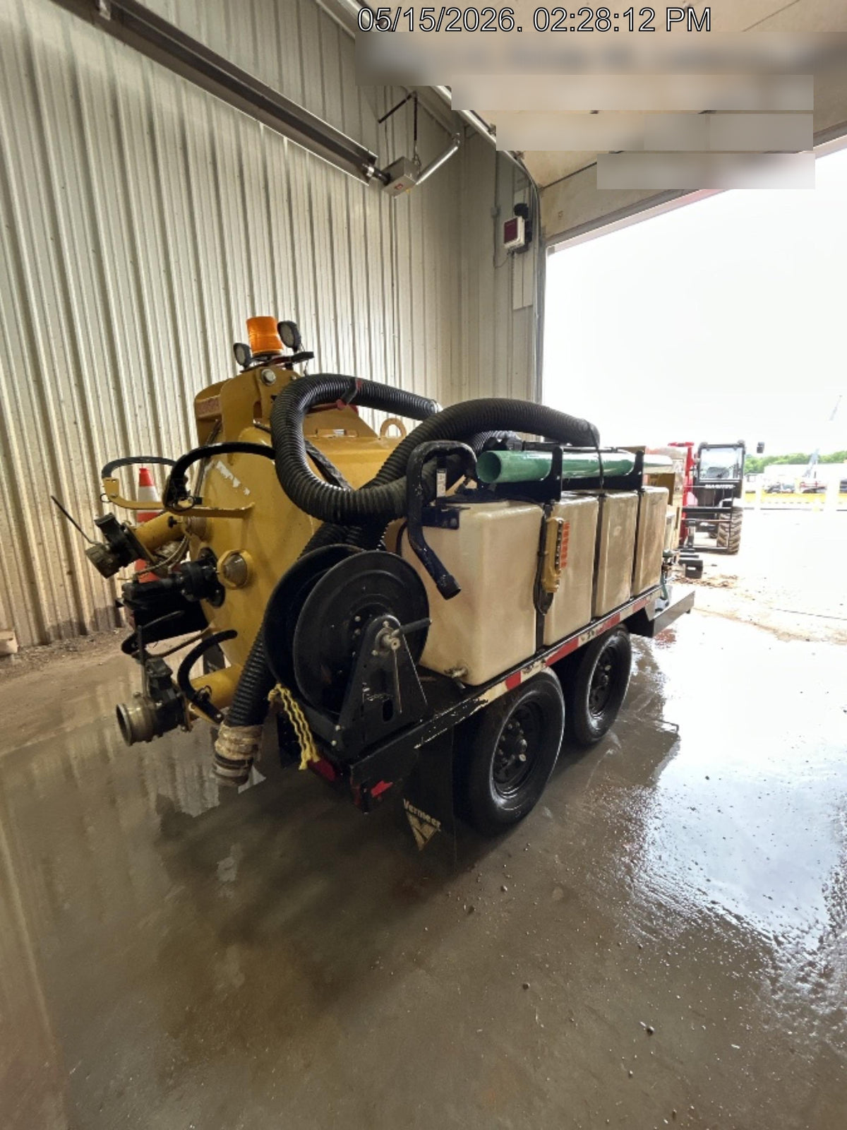 2023 VAC-TRON LP573XDT