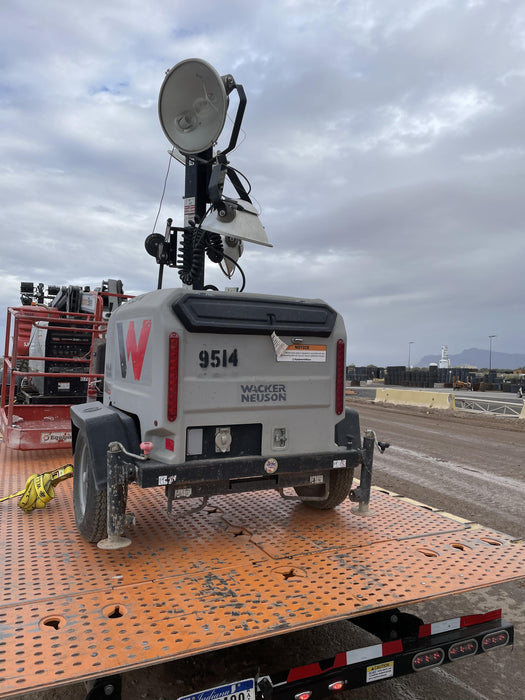 2021 Lincoln Electric Vantage 322 Vantage 322 Ready Pak 3 w/ Decals, ORANGE (includes trailer, cable rack, fender light kit) NO Telematics