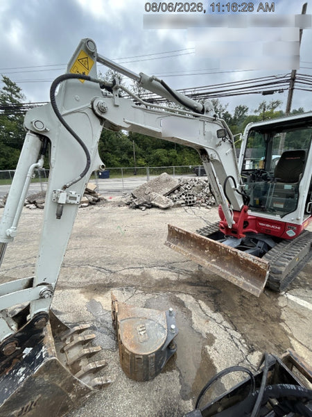 2021 TAKEUCHI TB235-2CR