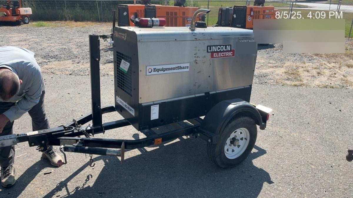 2019 Lincoln Electric Vantage 322 Ready-Pak 3, Two Wheel Trailer, Fender and Light Kit, Cable Rack