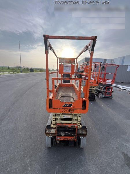 2022 JLG ES1932