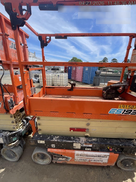 2021 JLG ES1932