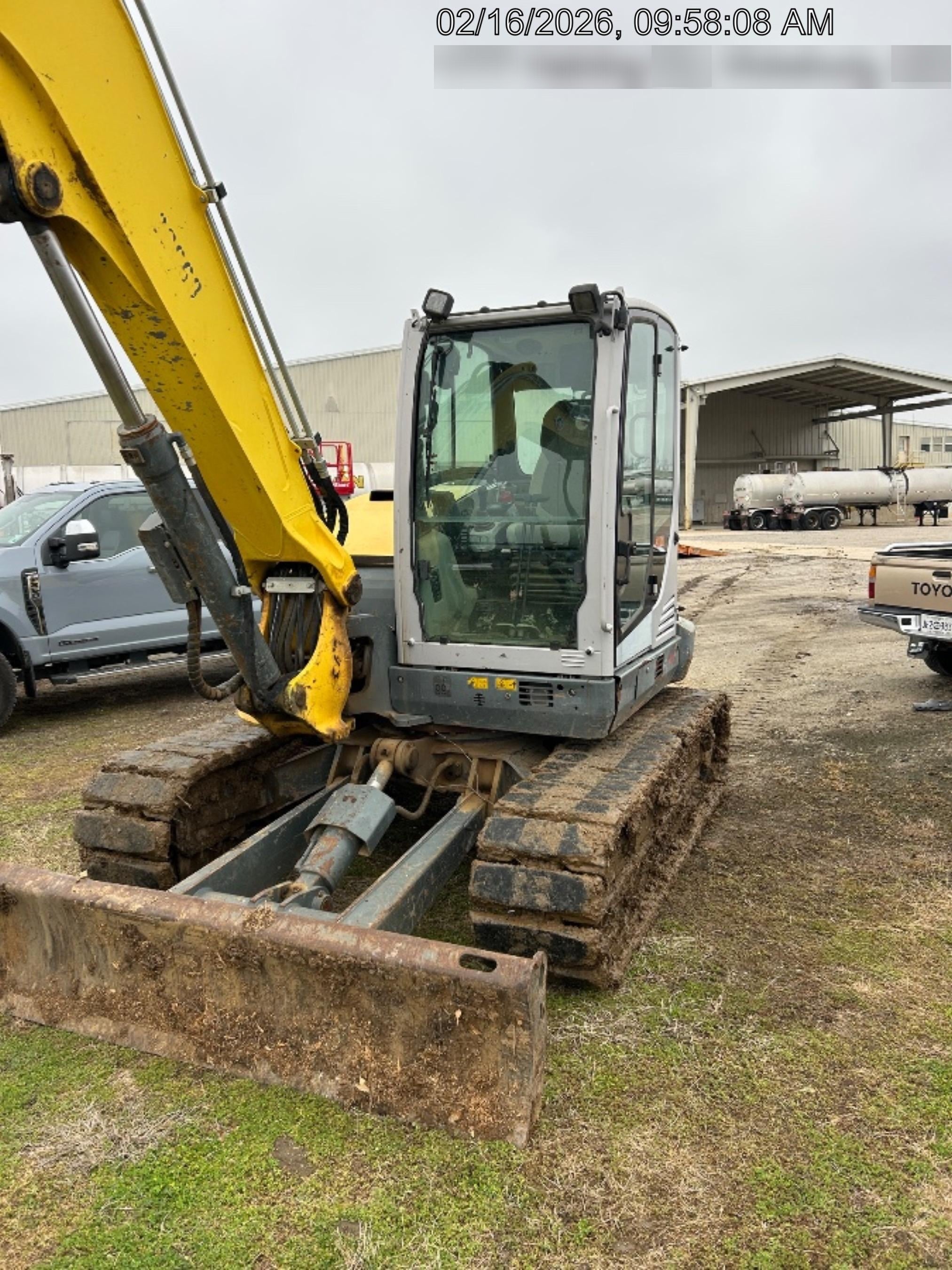 Wacker Neuson ET90 Enclosed Cab, Hybrid Tracks, Long Dipperstick,  Bucket