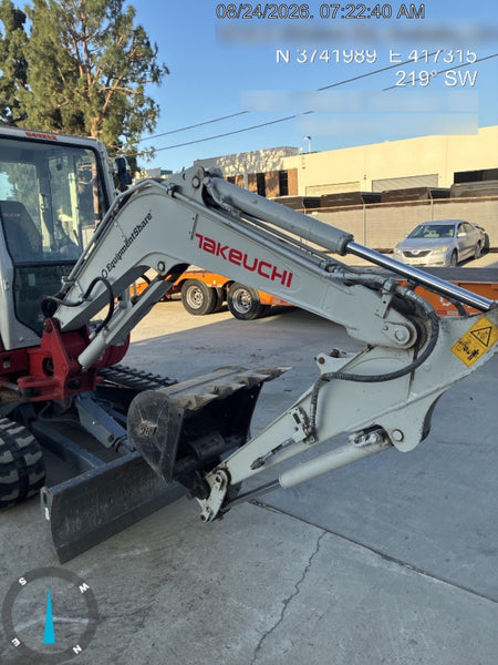 2025 TAKEUCHI TB235-2CR