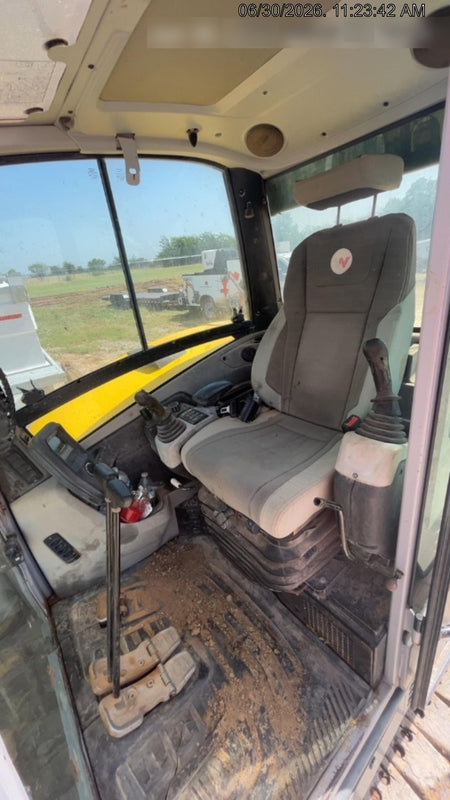 Wacker Neuson ET90 Enclosed Cab, Hybrid Tracks, Long Dipperstick, Bucket