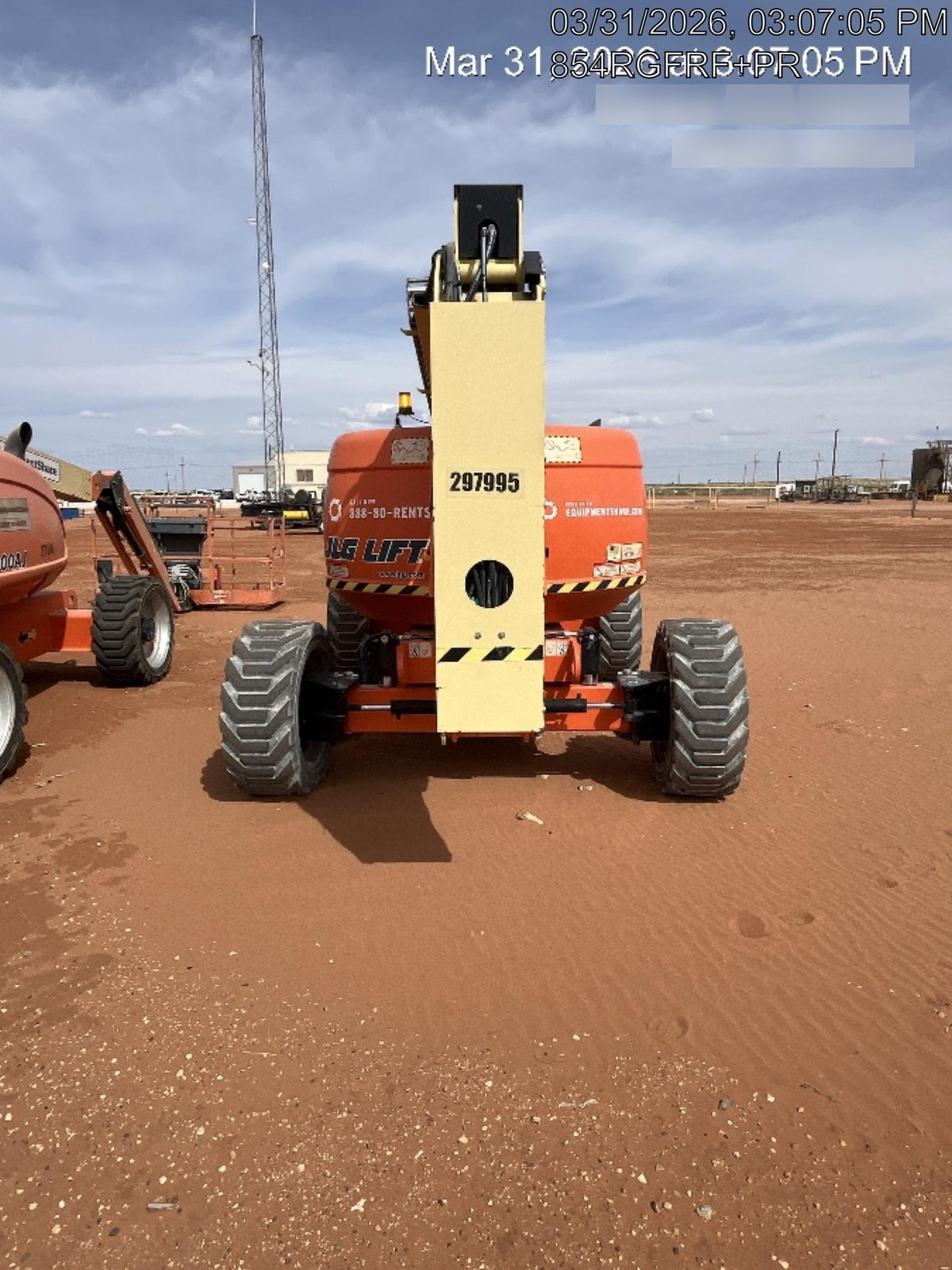2023 JLG 600AJ