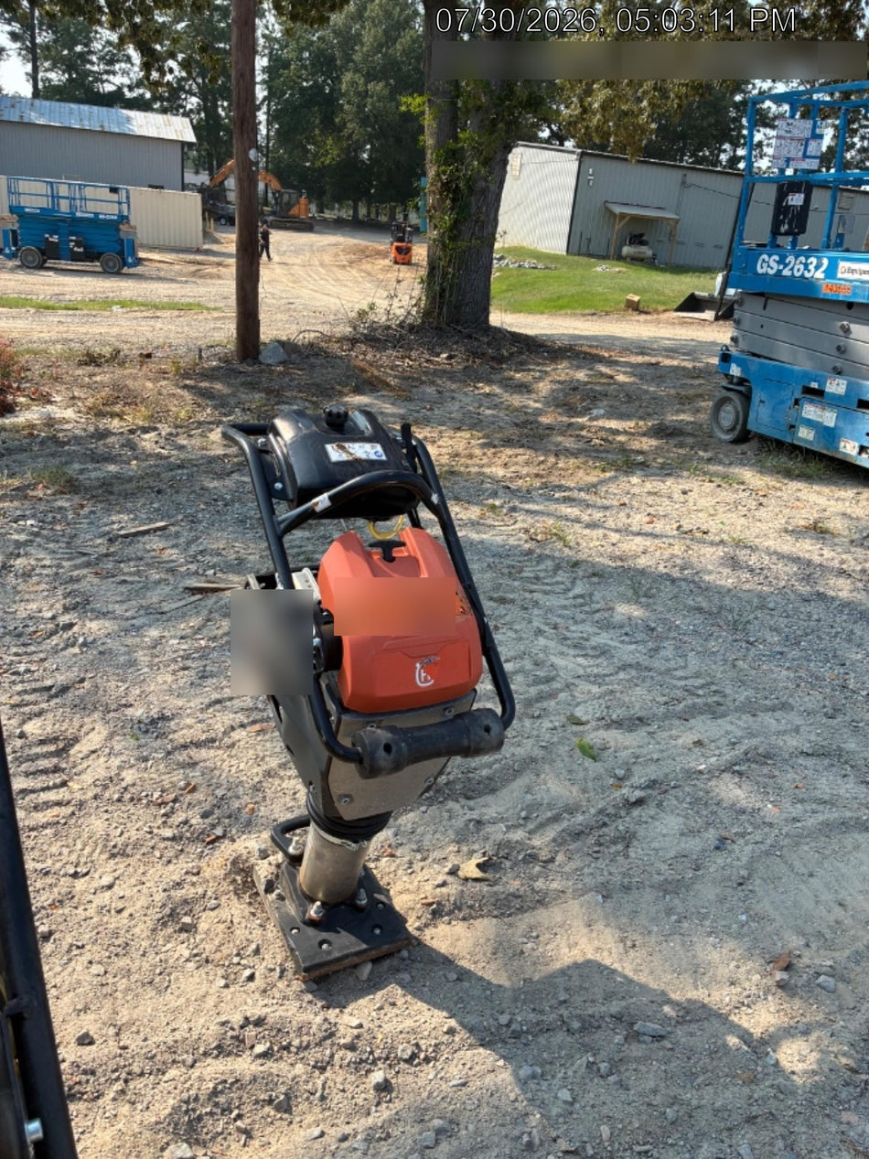 2025 HUSQVARNA LT5005