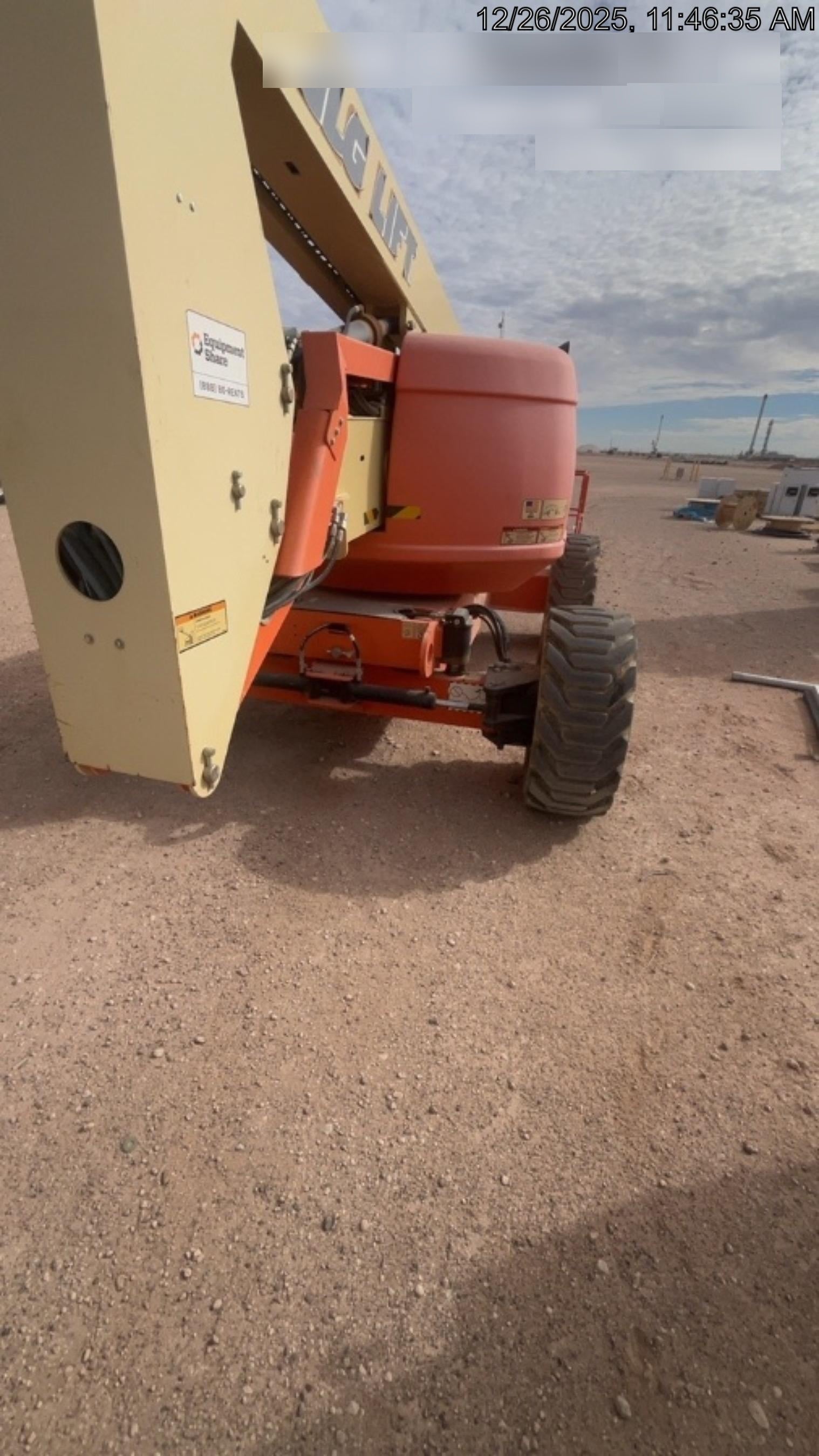 2019 JLG 600AJ