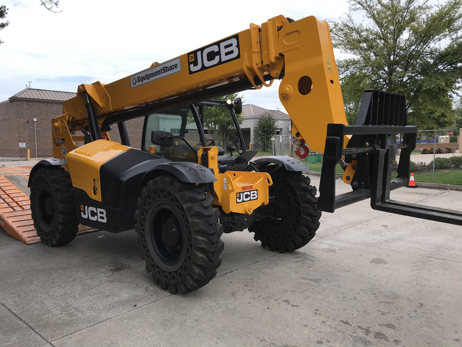 2020 JCB 509-42 Canopy, Solid Tires, Work Lights, Beacon, Aux Hydraulics, Back up Alarm, Lifting Eye, ES Decals
