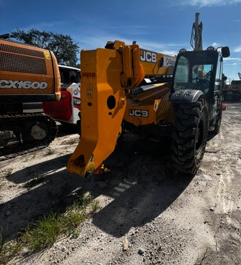 2022 JCB 509-42