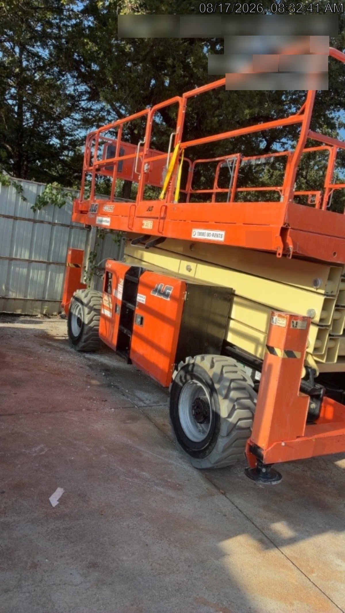 2019 JLG 430LRT