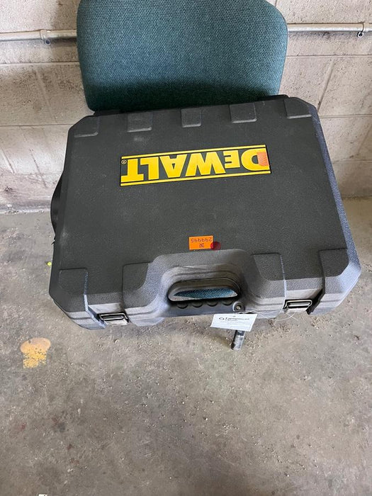 2023 DEWALT DWE1622K