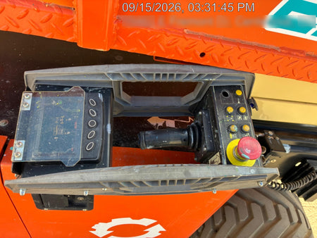 2022 JLG ERT4069