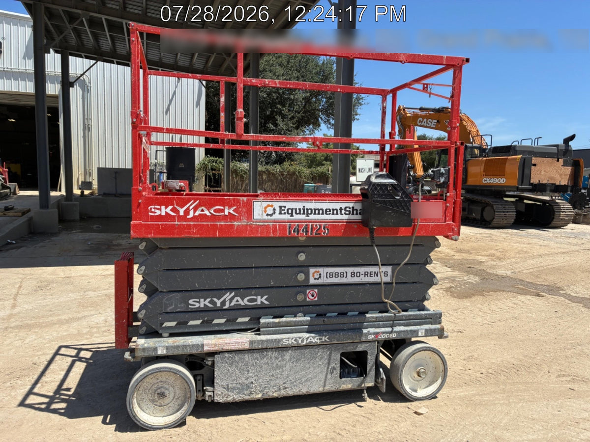 2021 SKYJACK SJ4732