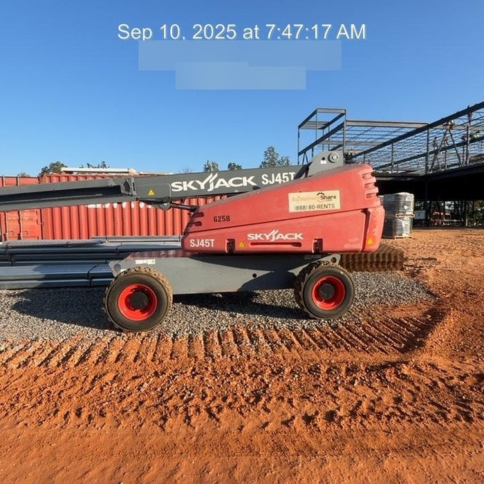 2017 SKYJACK SJ45T+