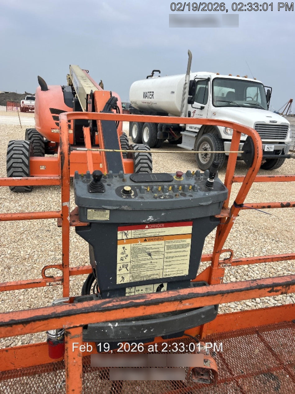 2021 JLG 600AJ