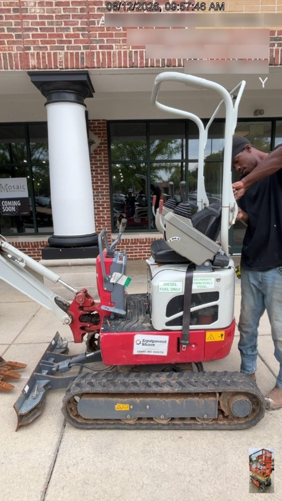 2022 TAKEUCHI TB210R