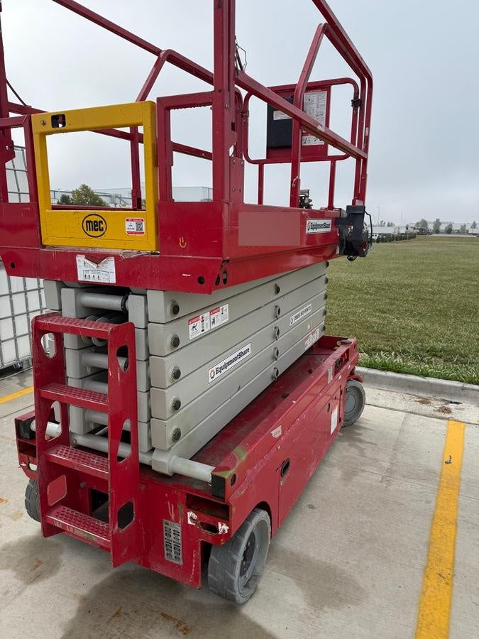 2021 MEC 4046SE