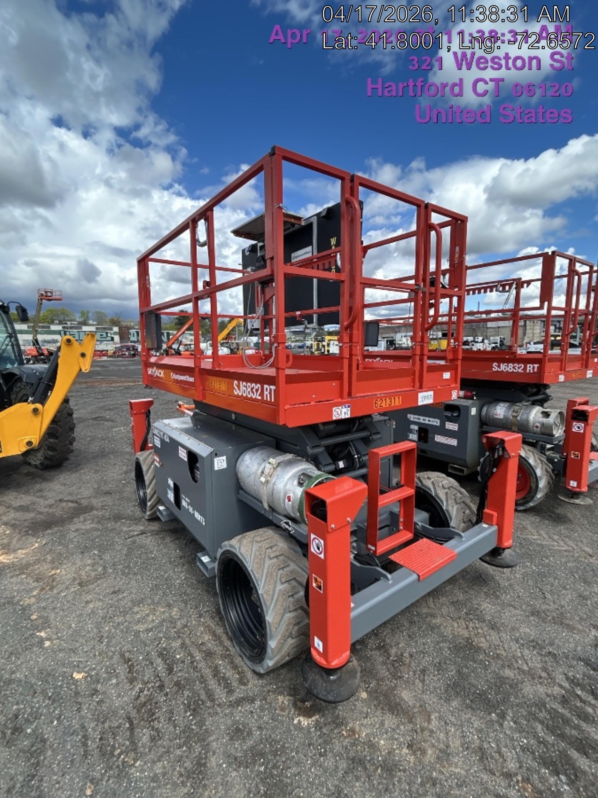 2024 SKYJACK SJ6832 RT