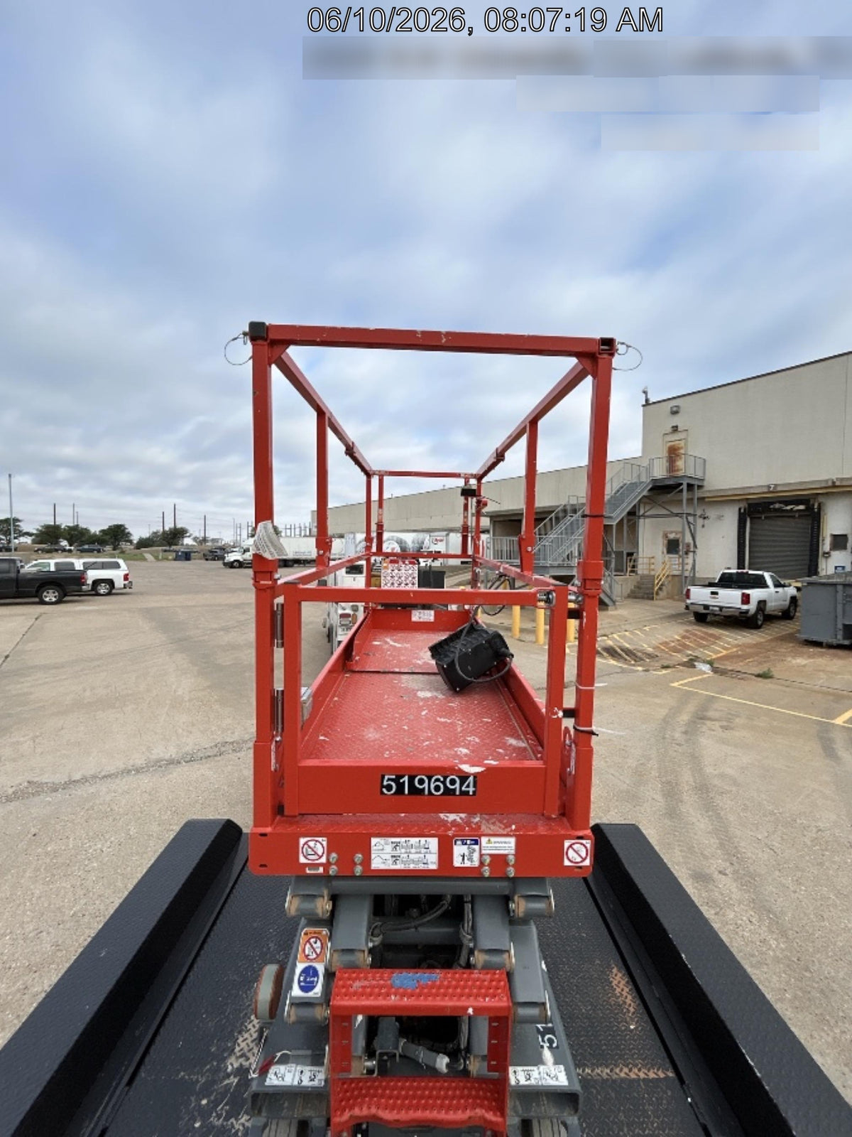 2023 JLG ES2632