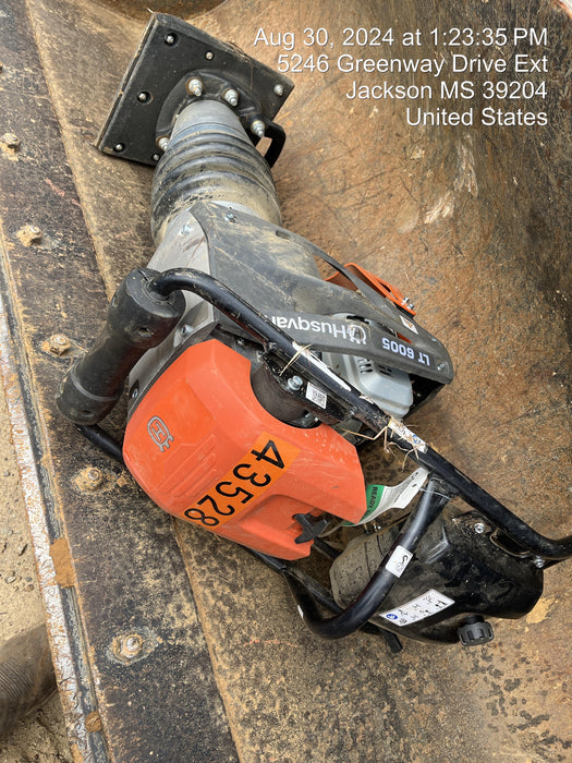 2024 HUSQVARNA LT6005