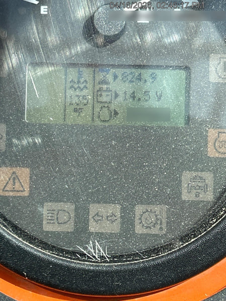 2022 SKYTRAK 8042