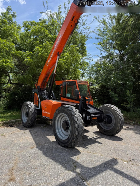 2024 SKYTRAK 8042