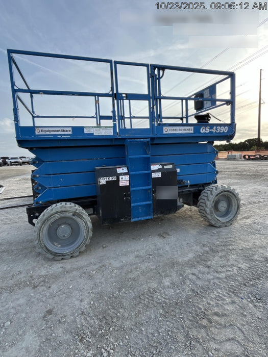 2020 GENIE GS-4390 RT