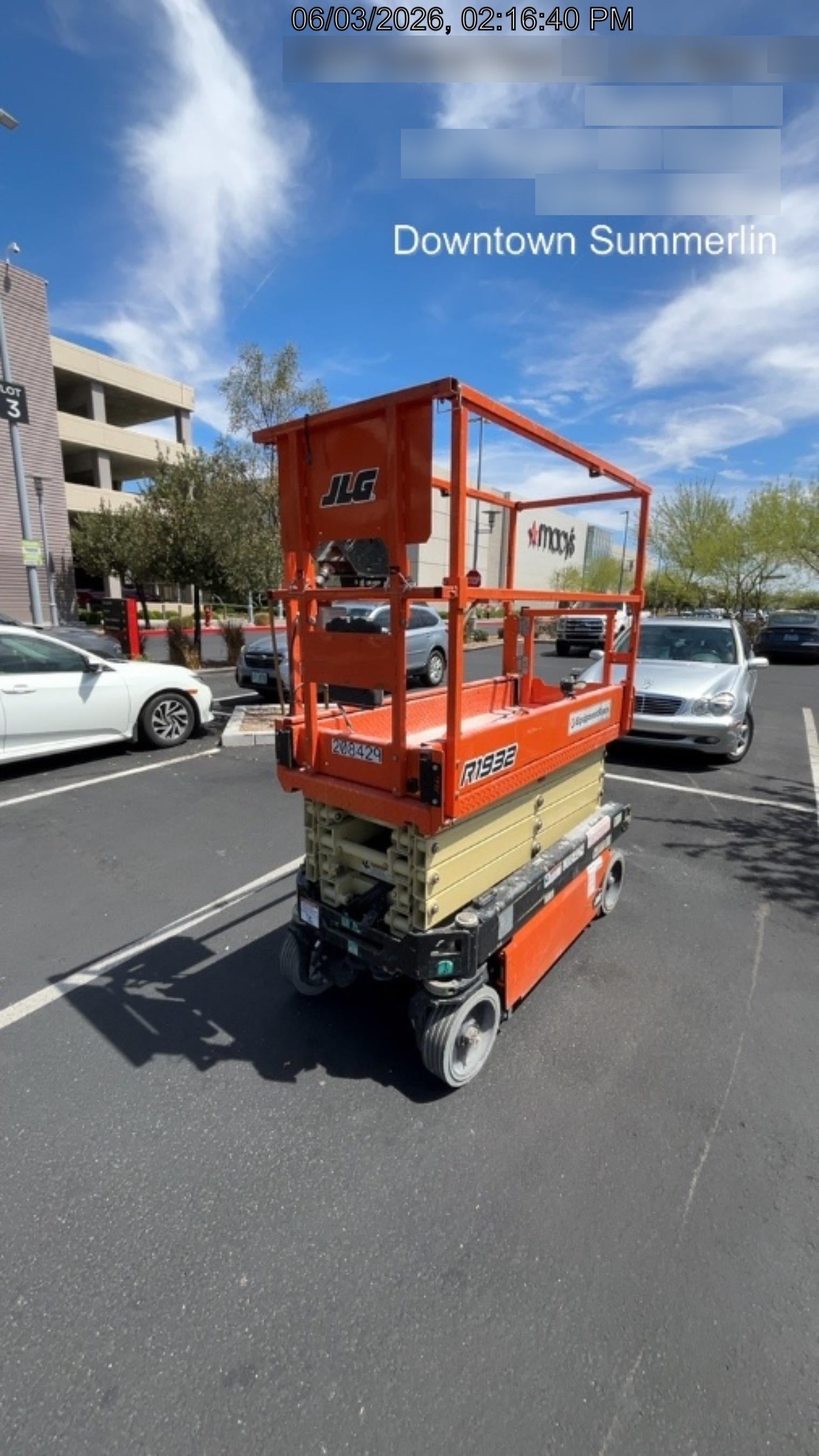 2022 JLG R1932