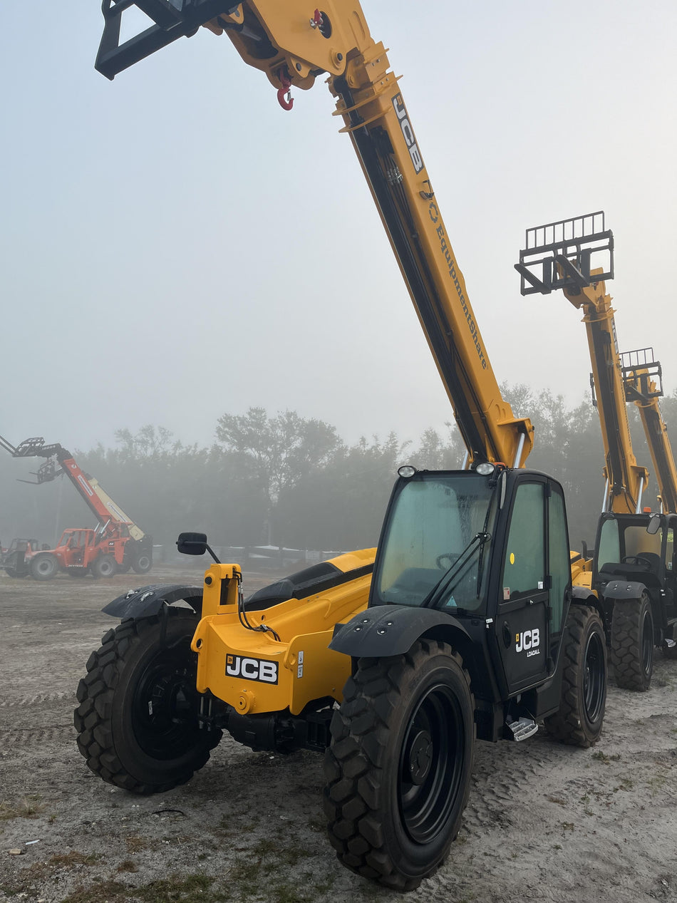 2025 JCB 509-42