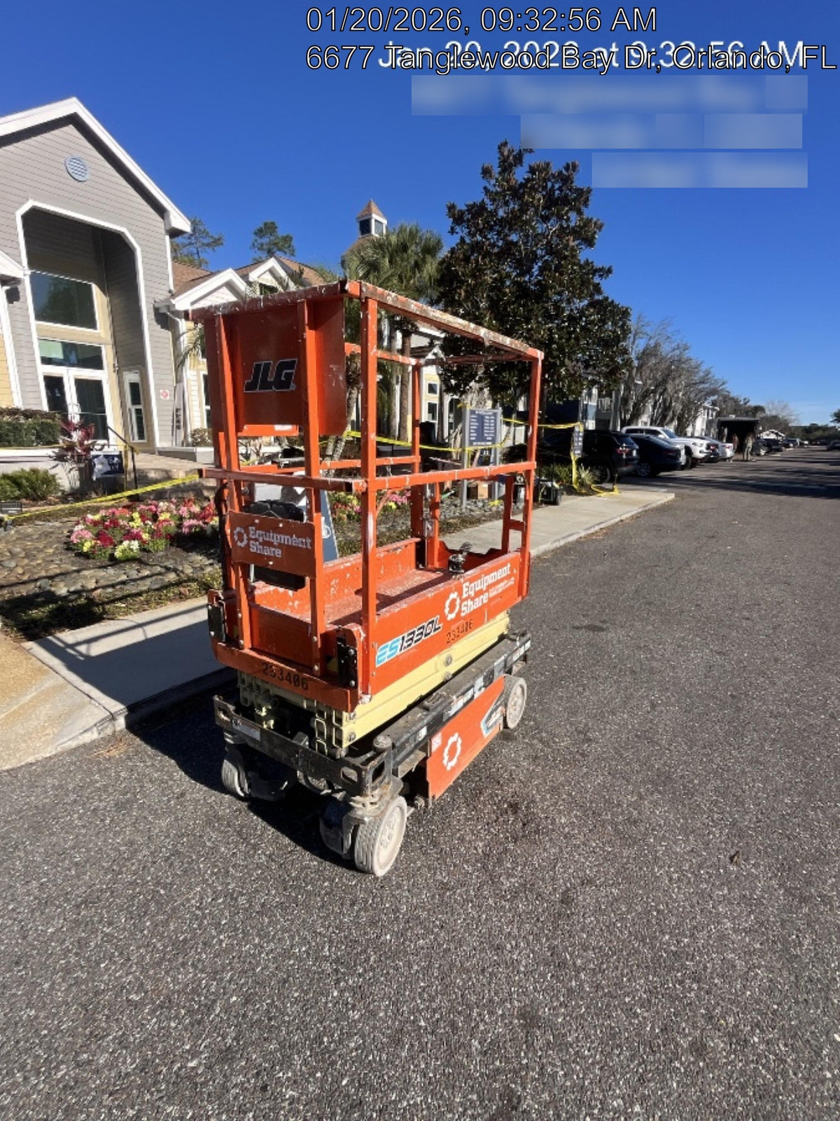 2022 JLG ES1330L
