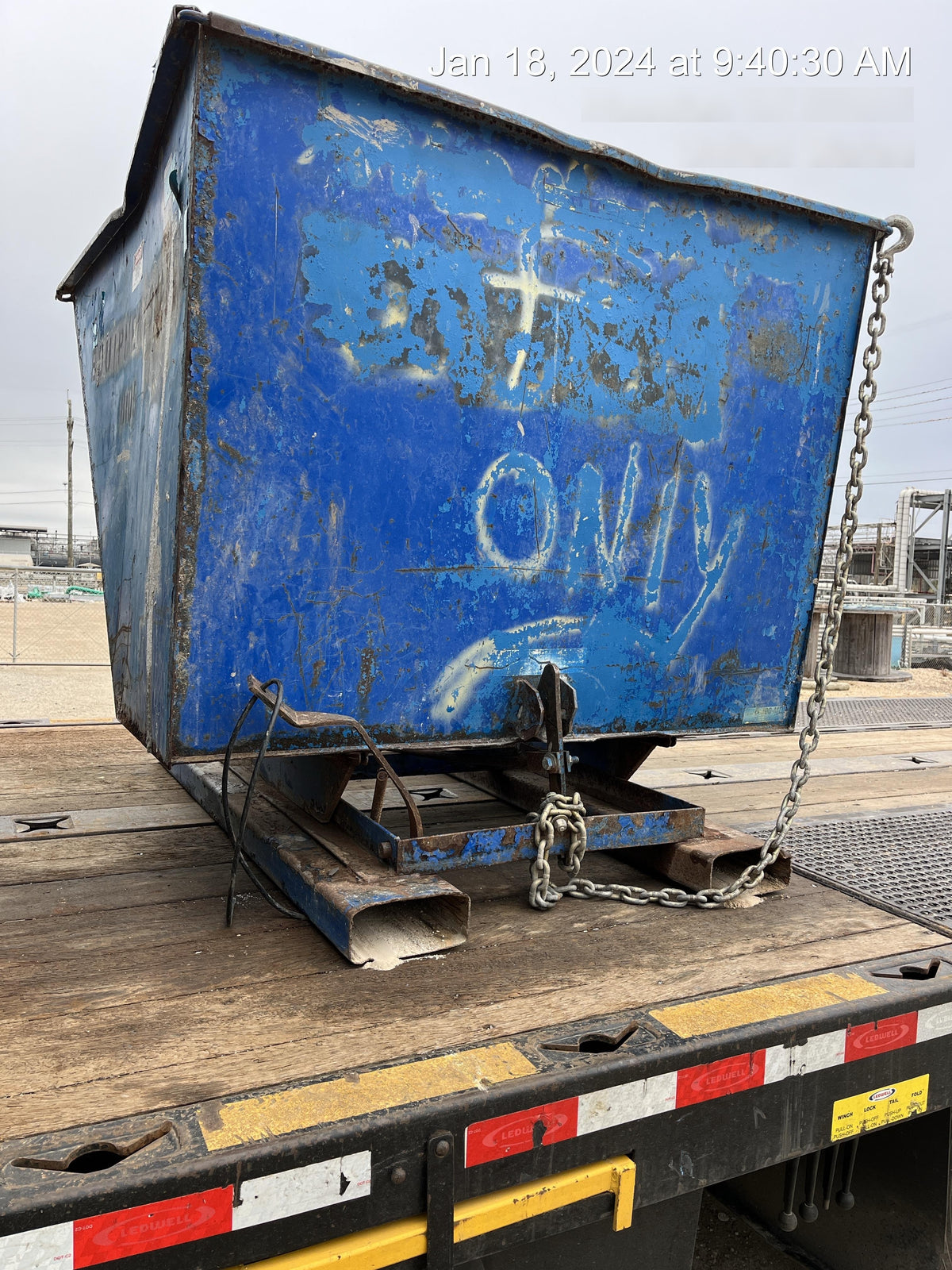 2019 UPRIGHT Forklift Hopper