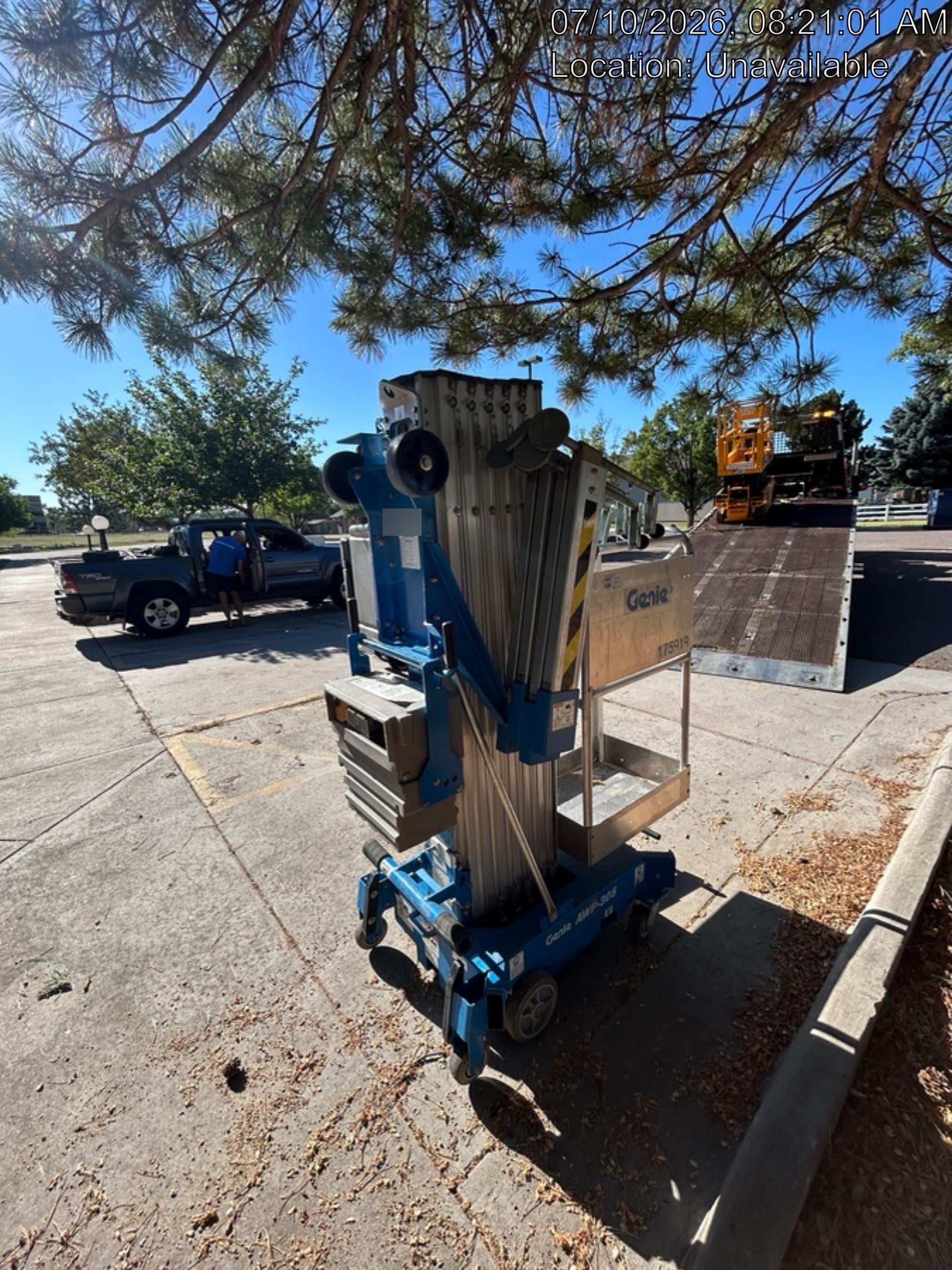 2021 GENIE AWP-30S DC
