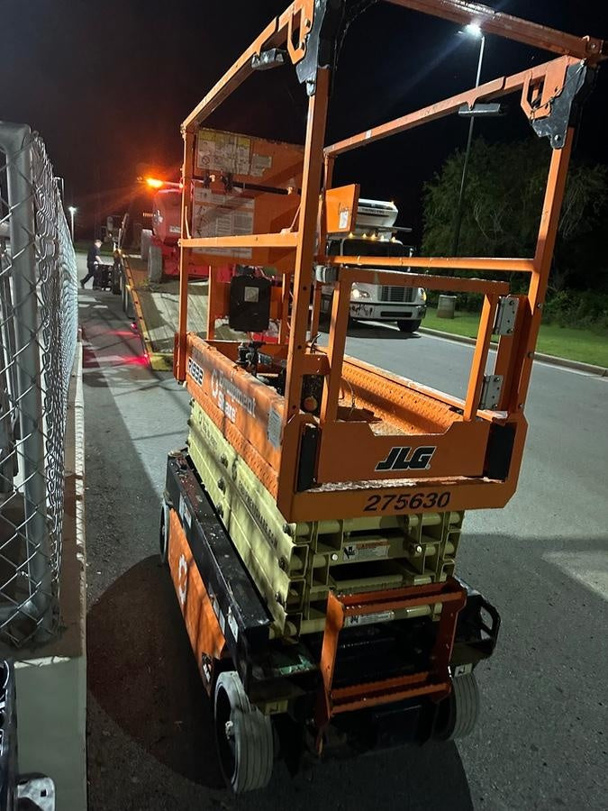 2022 JLG R1932