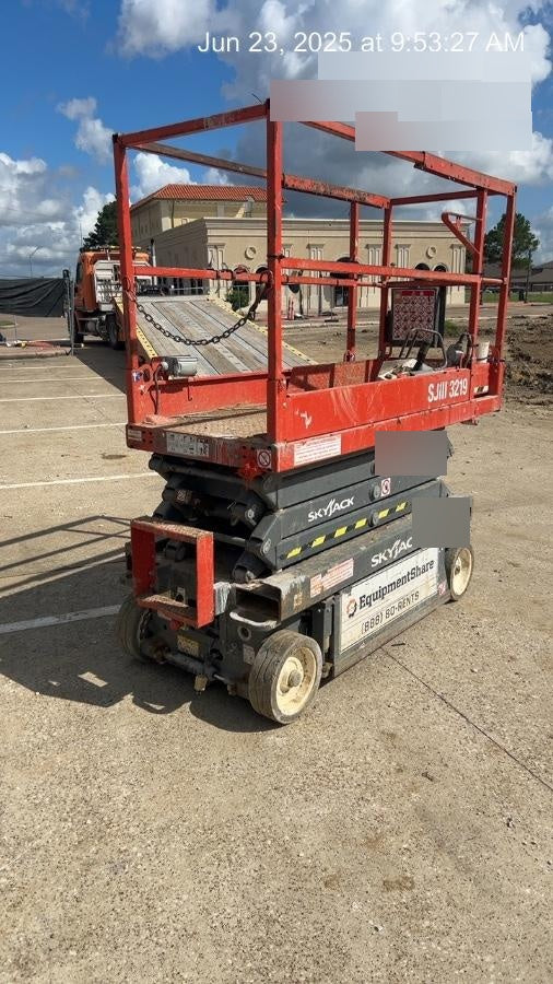 2019 Skyjack SJIII-3219 Standard Options, Trojan Batteries
