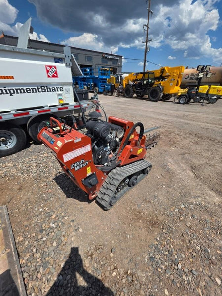 2020 DITCH WITCH C24XA