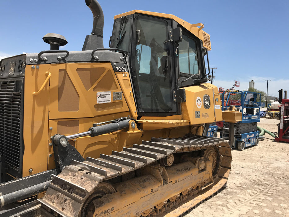 2020 JOHN DEERE 700K