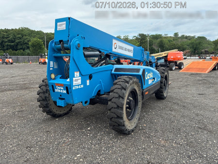 2021 GENIE GTH-636