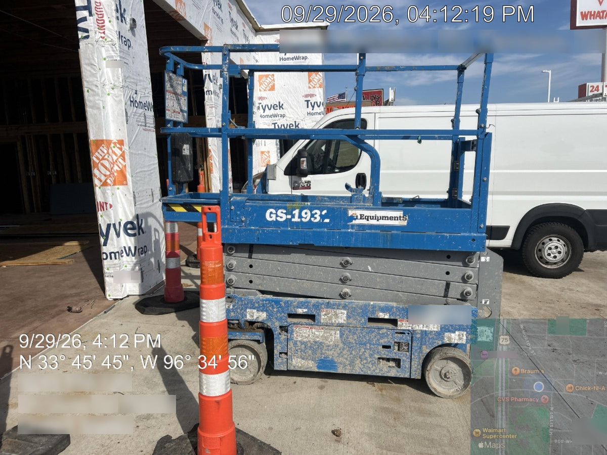2023 GENIE GS-1932