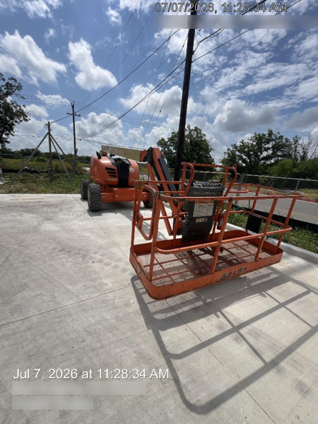 2019 JLG 600AJ