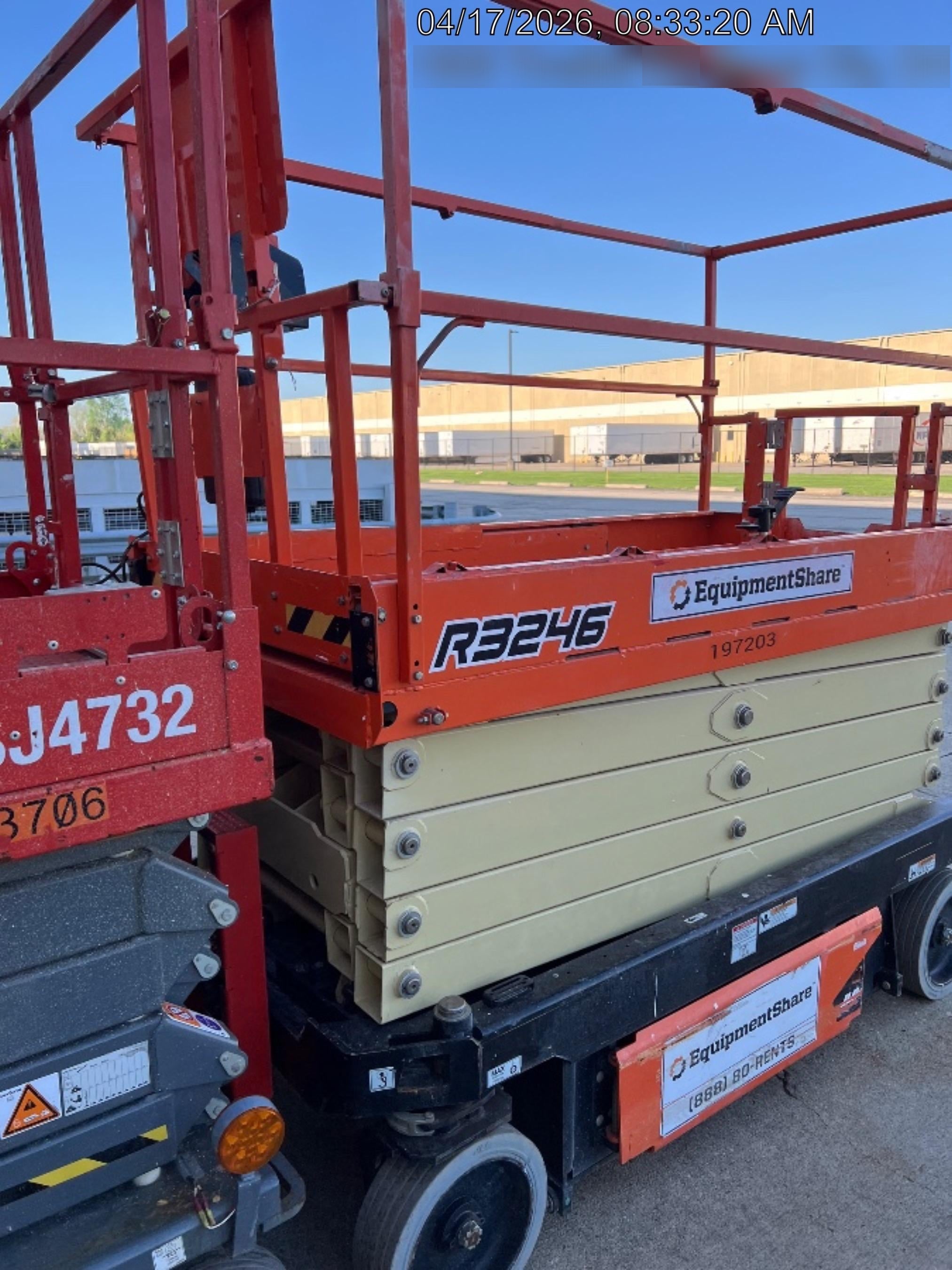 2022 JLG R3246