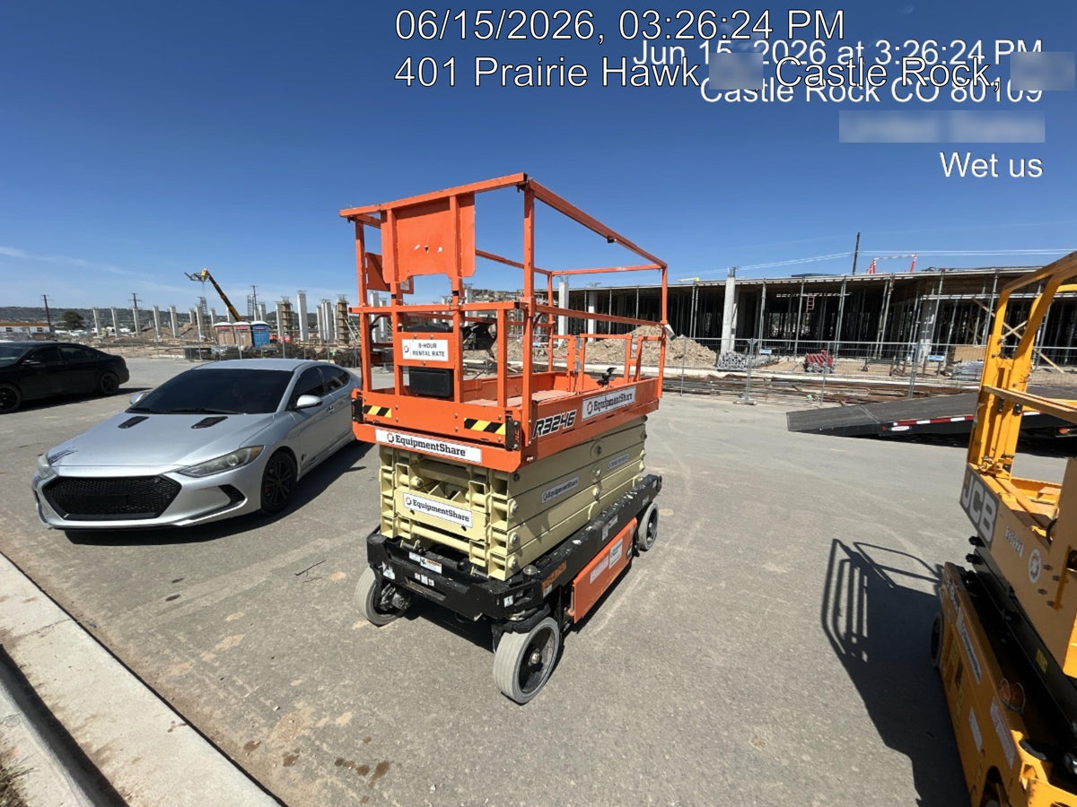 2022 JLG R3246