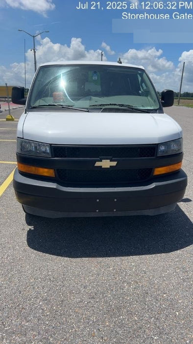 2023 CHEVROLET Express Van - Rental